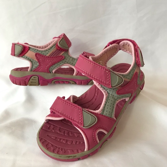 khombu girls sandals